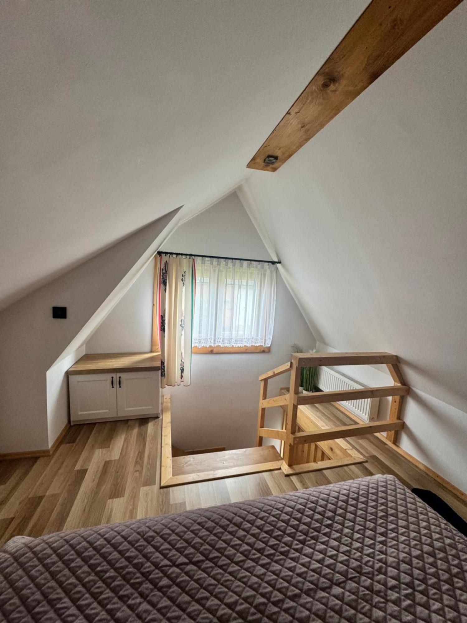 Ferienwohnung U Mlynorza Suche Exterior foto